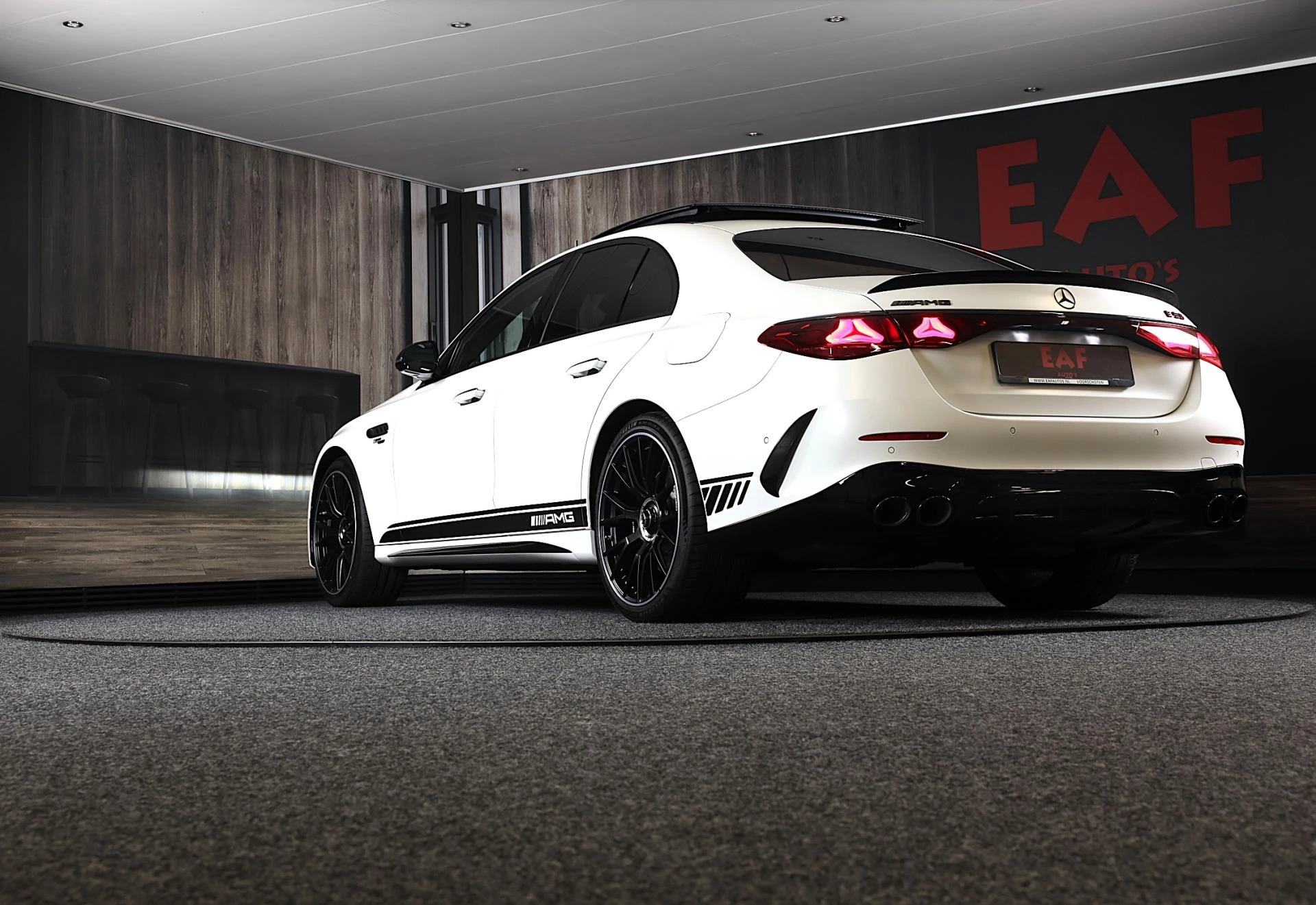 Hoofdafbeelding Mercedes-Benz E-Klasse