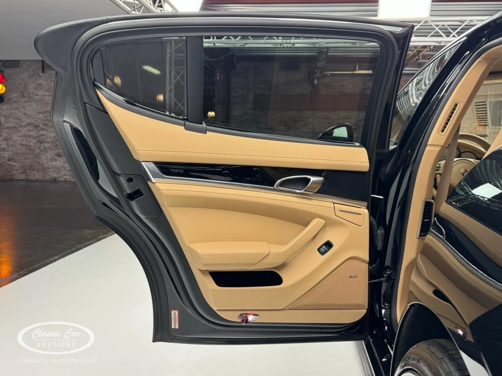 Hoofdafbeelding Porsche Panamera