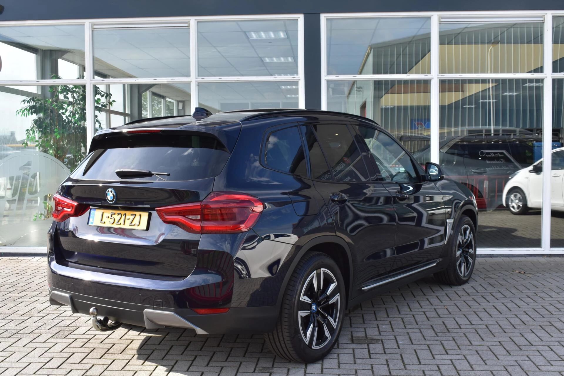 Hoofdafbeelding BMW iX3
