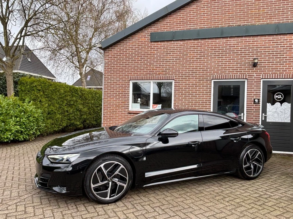 Hoofdafbeelding Audi e-tron GT
