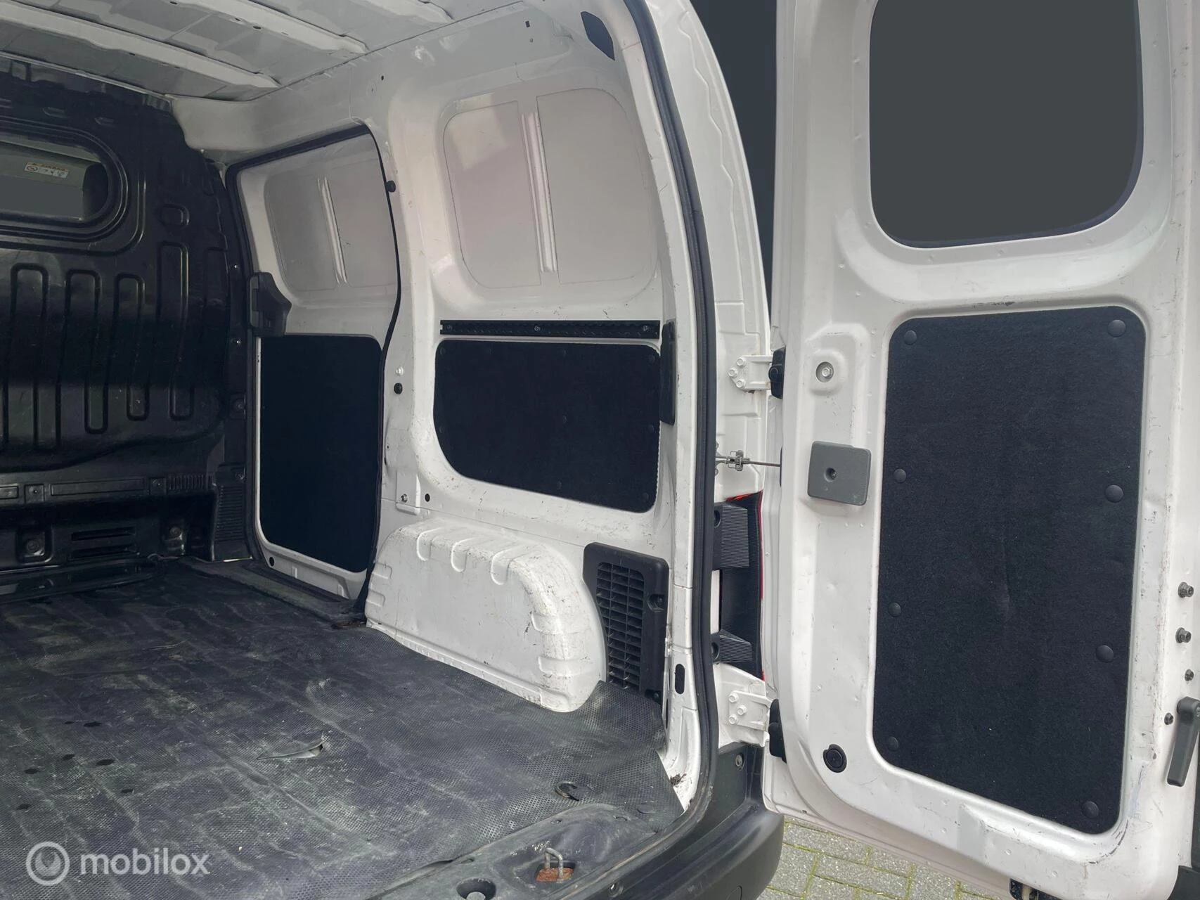Hoofdafbeelding Nissan NV200