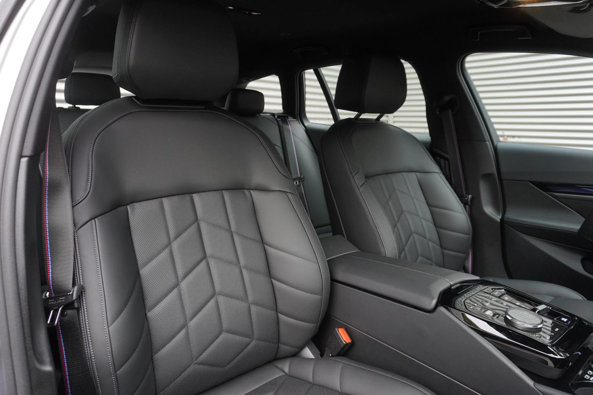 Hoofdafbeelding BMW i5
