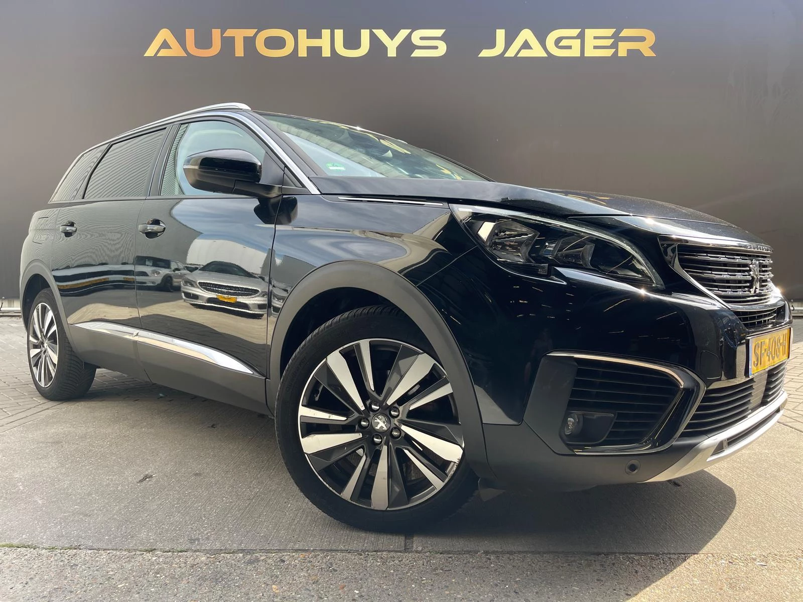 Hoofdafbeelding Peugeot 5008