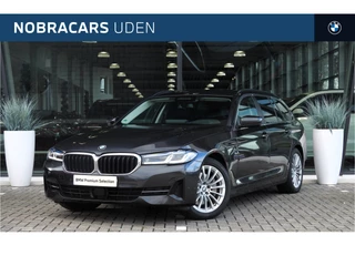 BMW 5 Serie Touring 530e xDrive High Executive Automaat / Trekhaak / Sportstoelen / Laserlight / Achteruitrijcamera / Head-Up / Comfort Access / Live Cockpit Professional