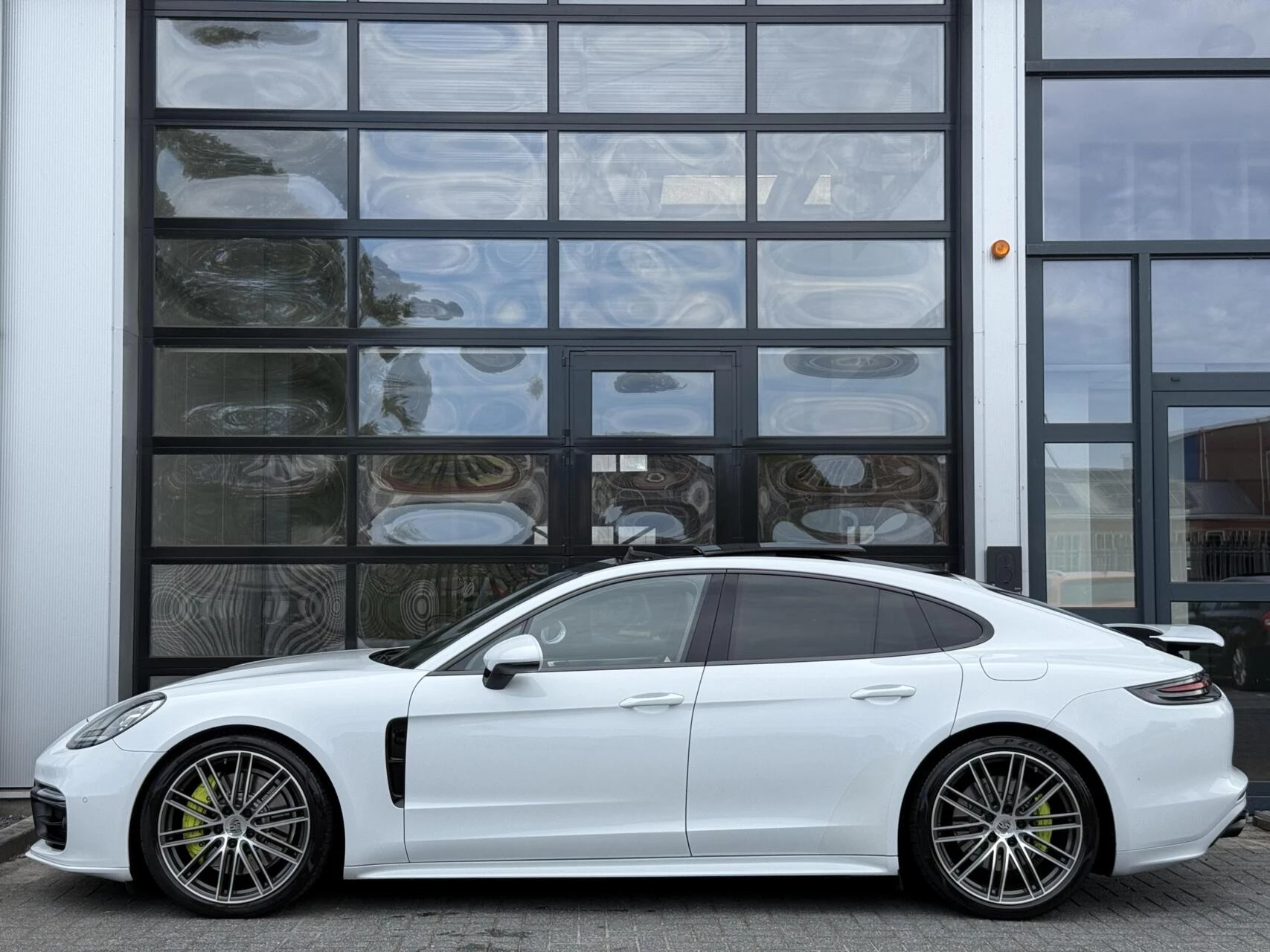 Hoofdafbeelding Porsche Panamera
