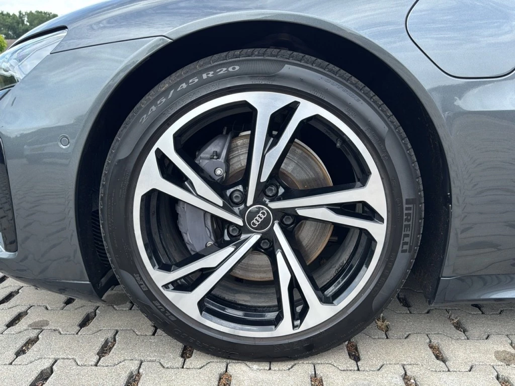 Hoofdafbeelding Audi e-tron GT