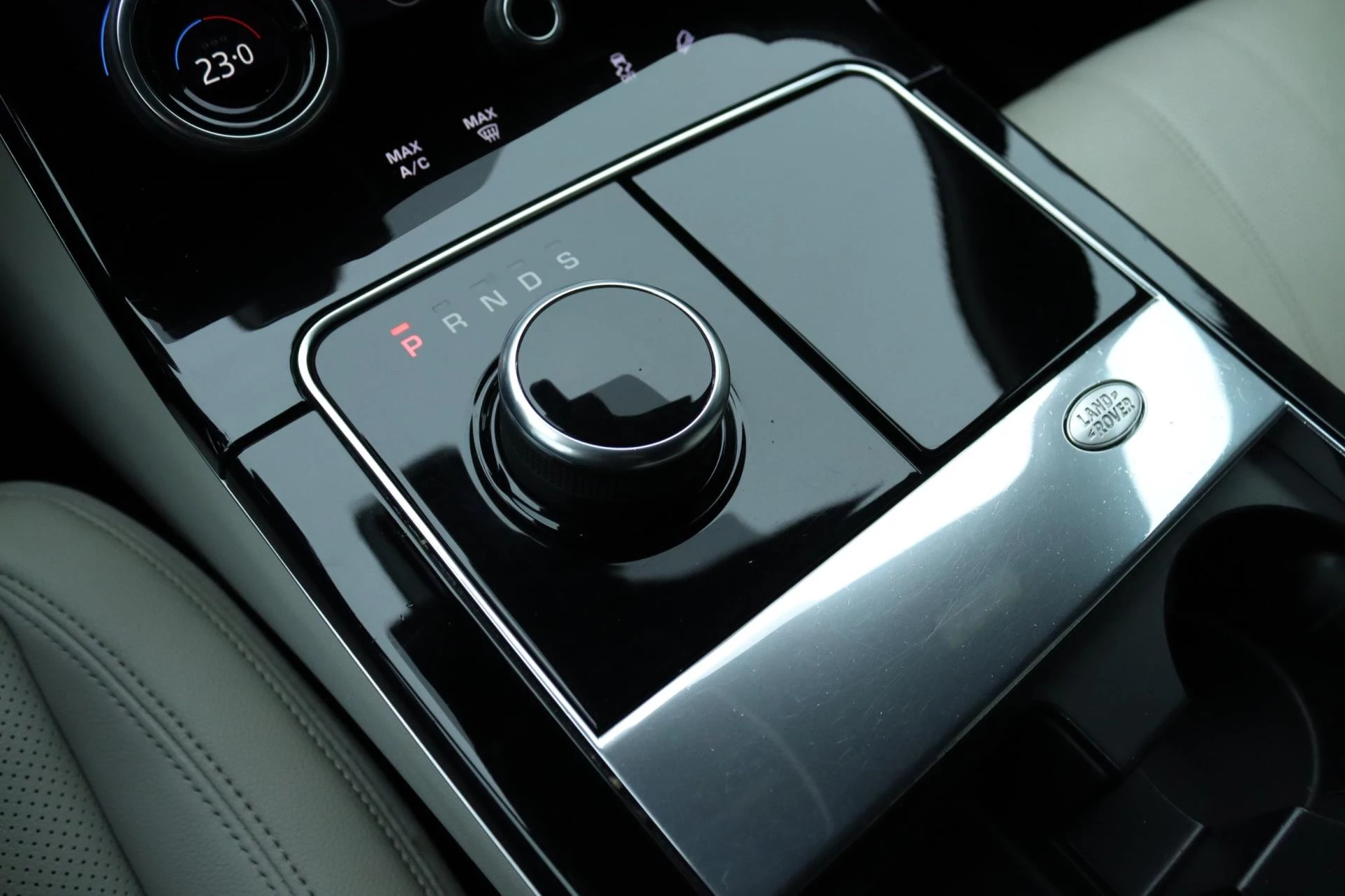 Hoofdafbeelding Land Rover Range Rover Velar