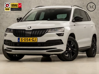 Škoda Karoq 1.5 TSI ACT Sportline 150Pk Automaat (VIRTUAL COCKPIT, APPLE CARPLAY, GROOT NAVI, KUIPSTOELEN, STUUR/STOELVERWARMING, ZWART HEMEL, TREKHAAK, CAMERA, SFEERVERLICHTING, NIEUWSTAAT)