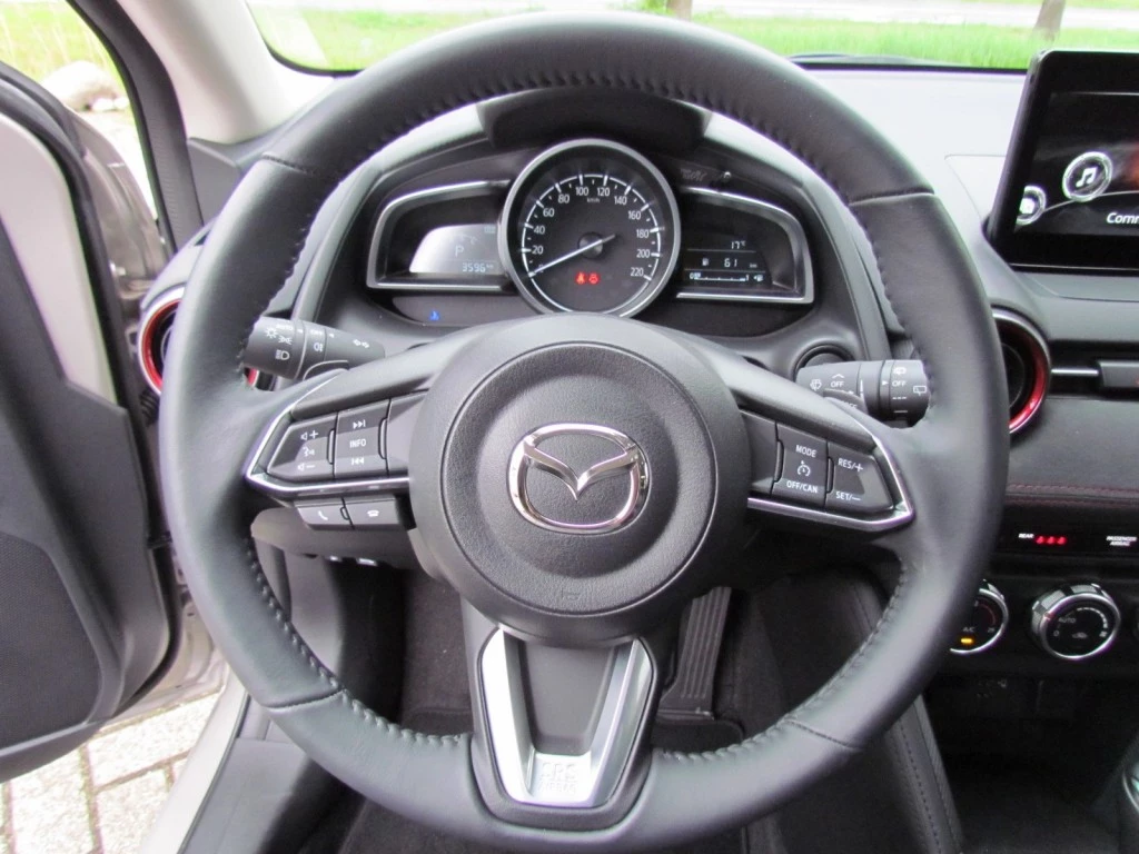 Hoofdafbeelding Mazda 2