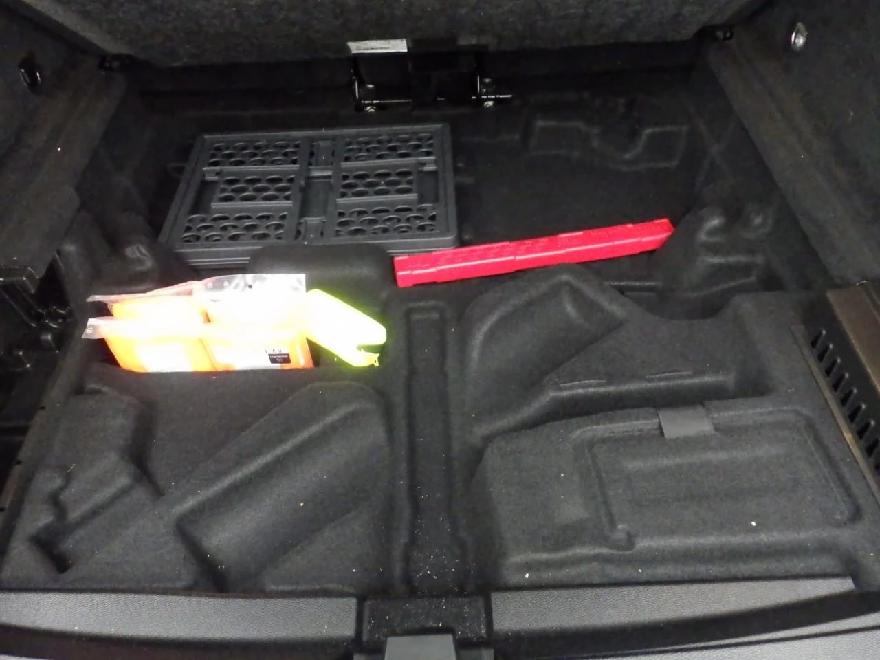 Hoofdafbeelding Mercedes-Benz EQC