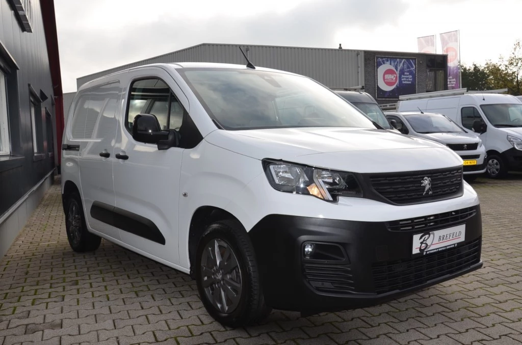 Hoofdafbeelding Peugeot Partner