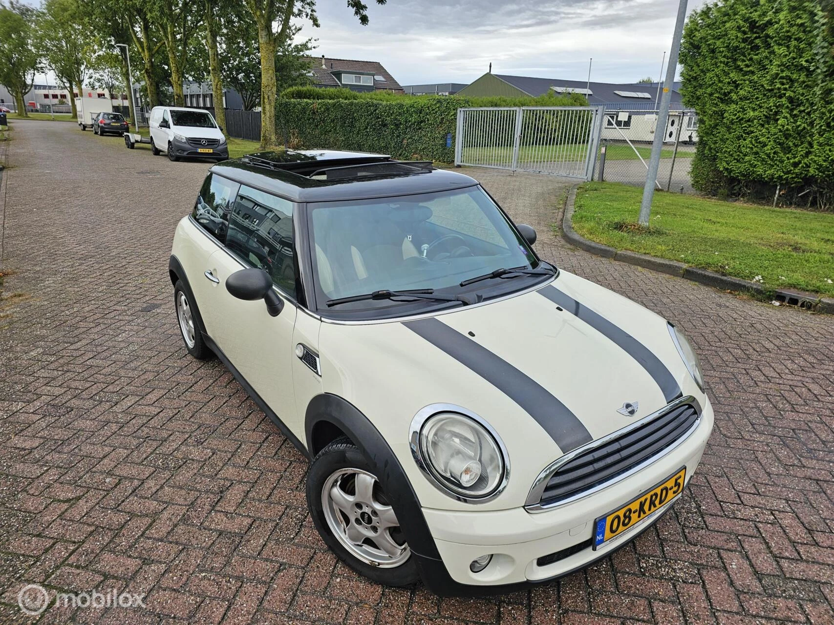 Hoofdafbeelding MINI One