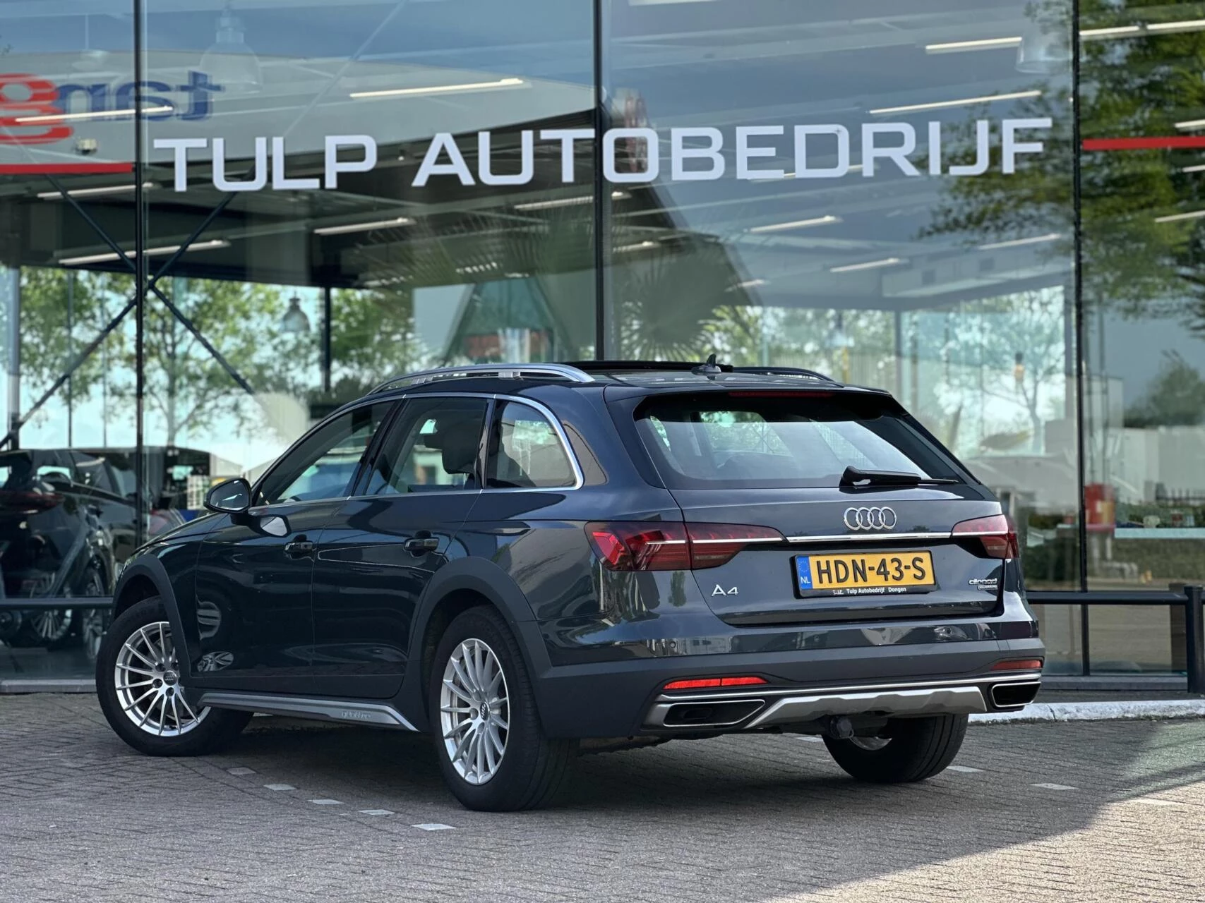 Hoofdafbeelding Audi A4
