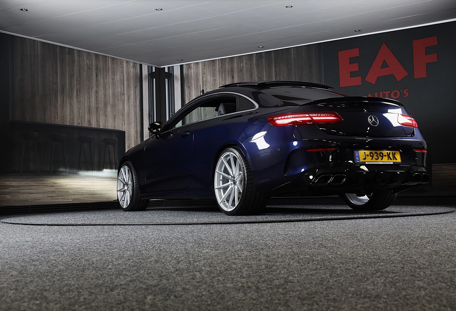 Hoofdafbeelding Mercedes-Benz E-Klasse