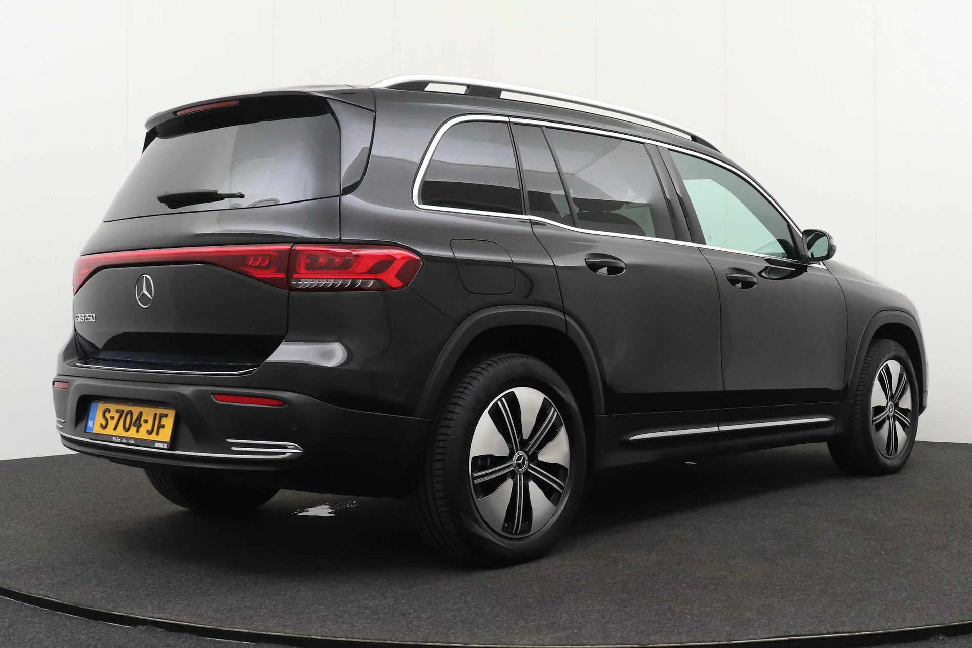 Hoofdafbeelding Mercedes-Benz EQB