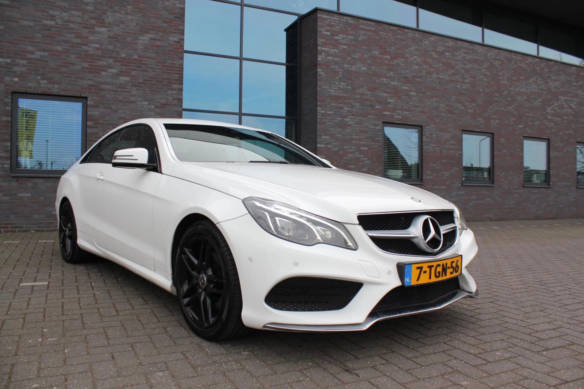 Hoofdafbeelding Mercedes-Benz E-Klasse