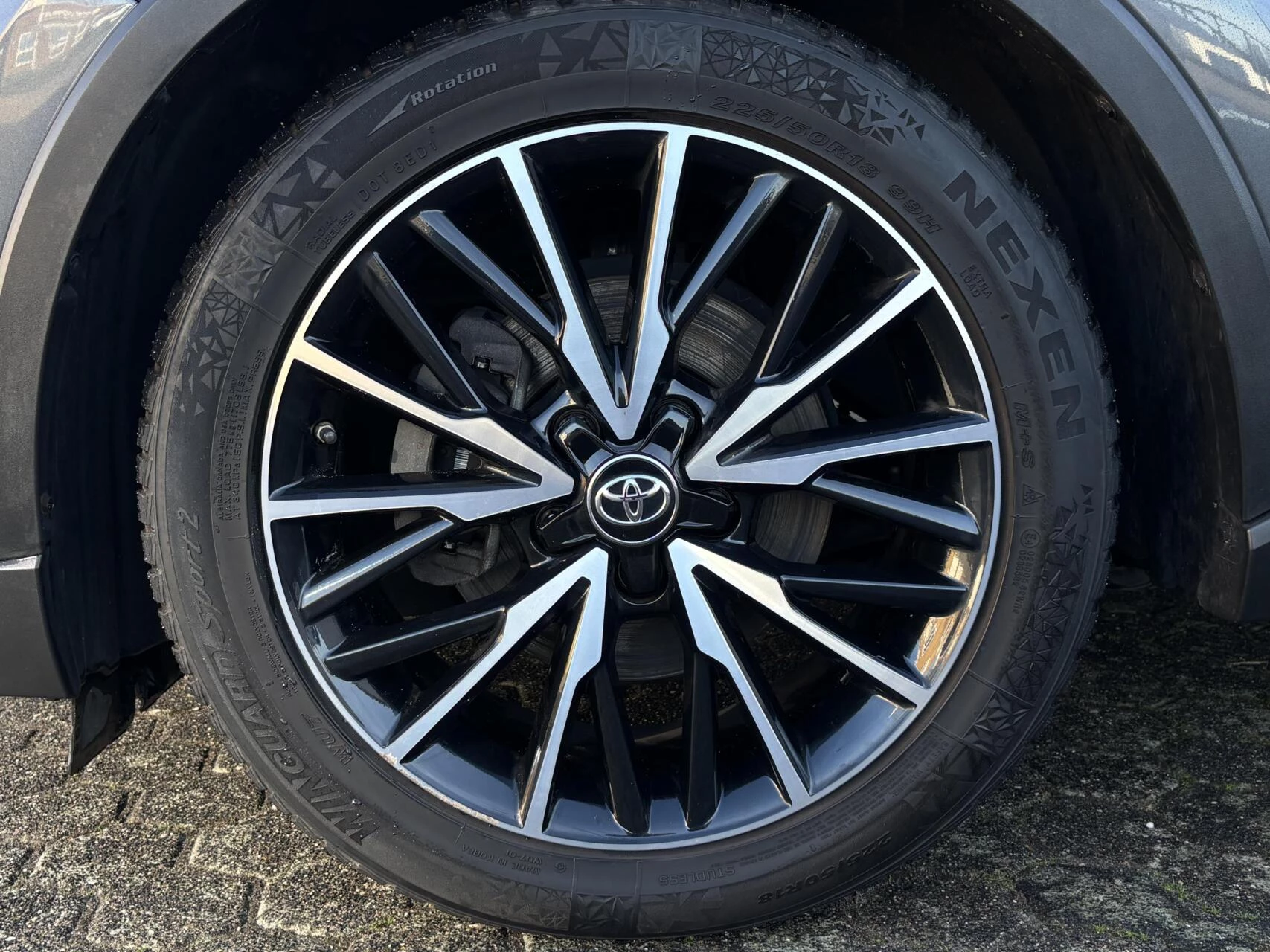 Hoofdafbeelding Toyota C-HR