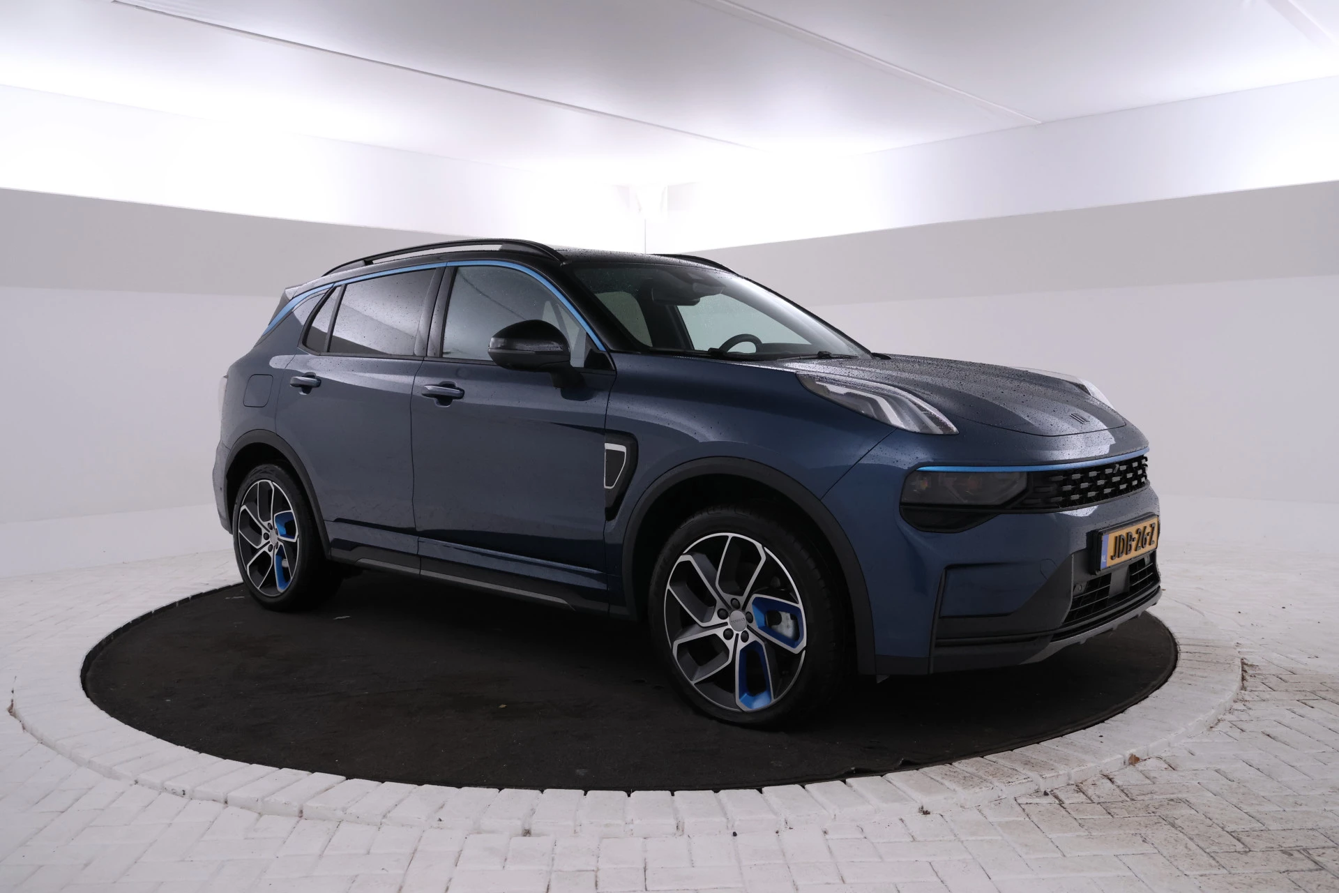 Hoofdafbeelding Lynk & Co 01