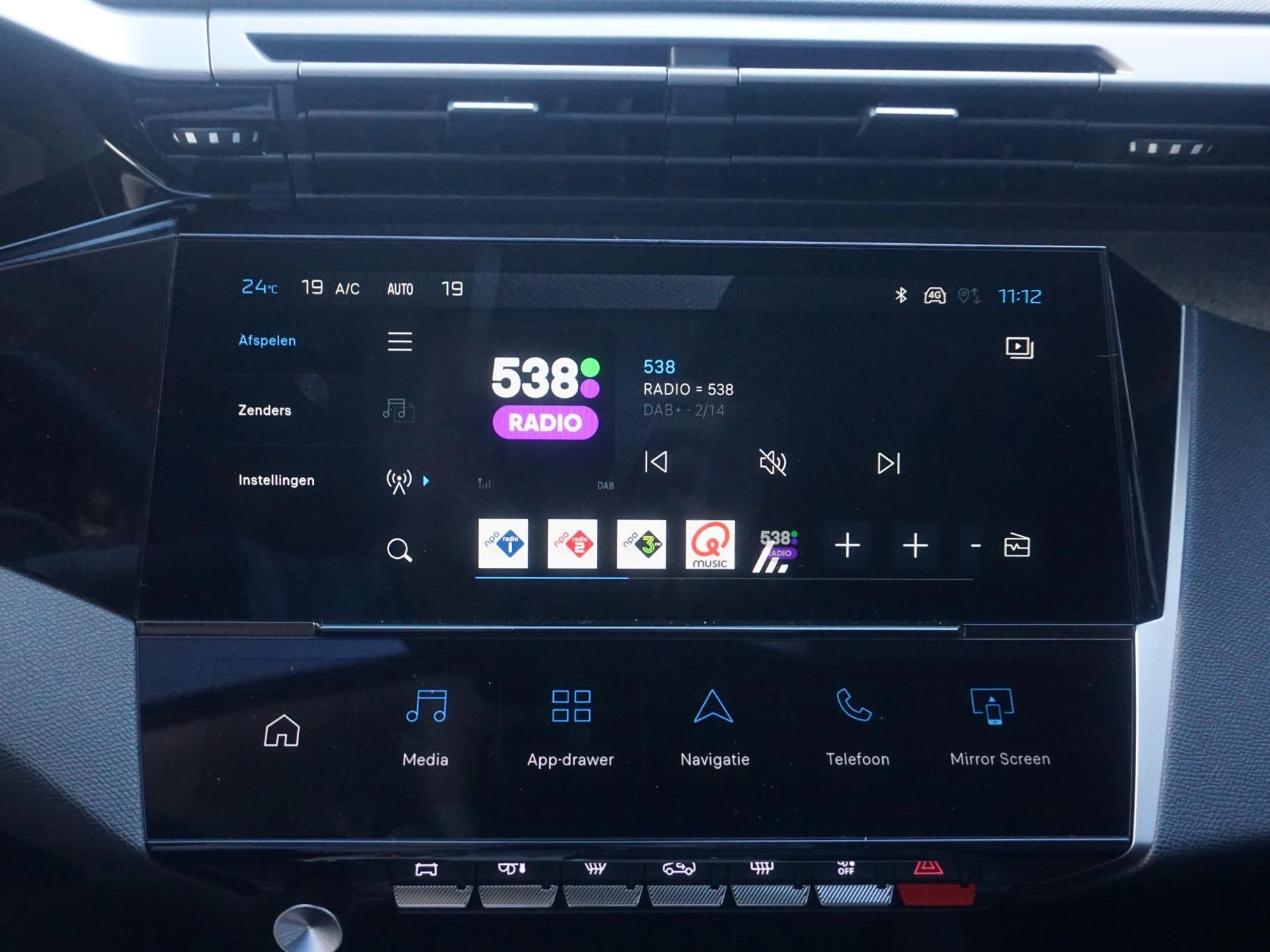 Hoofdafbeelding Peugeot 408