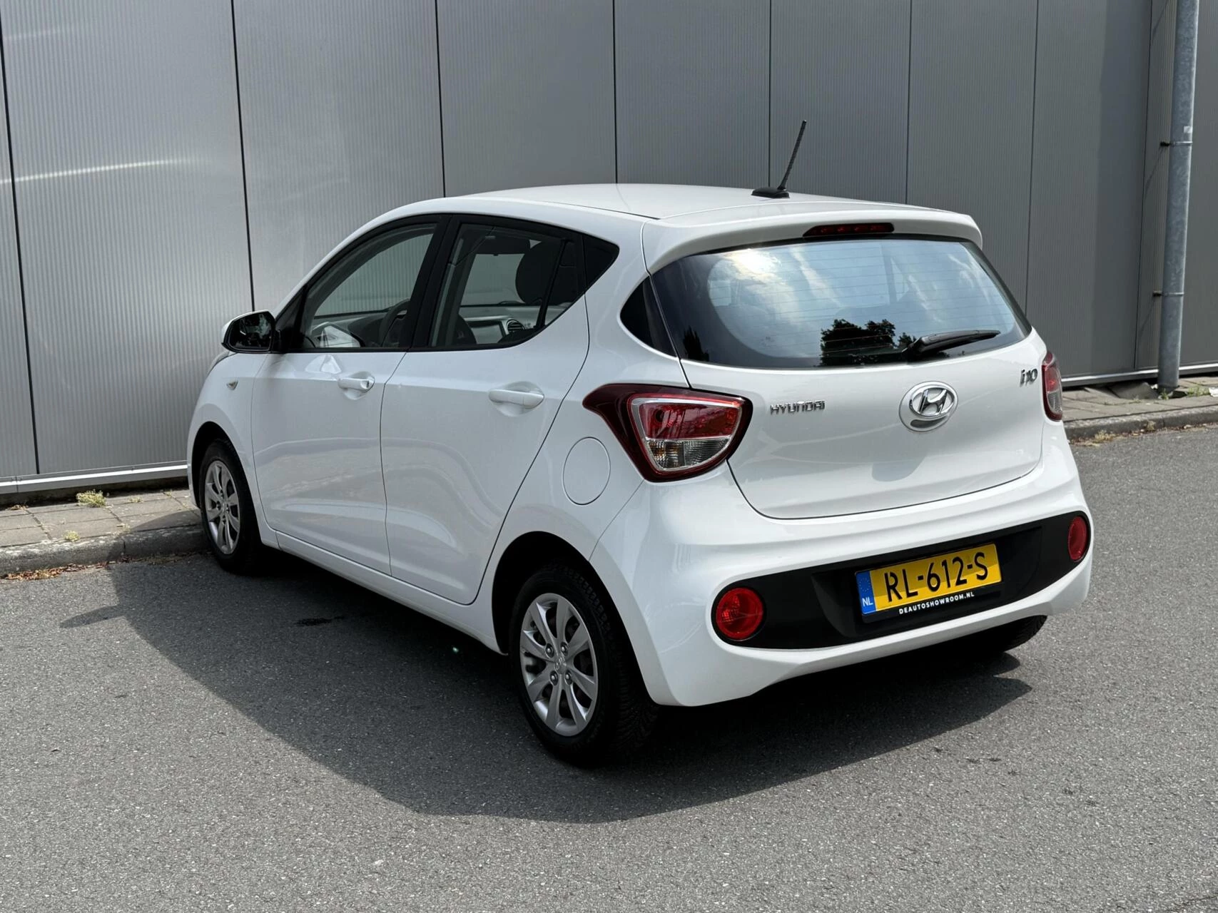 Hoofdafbeelding Hyundai i10