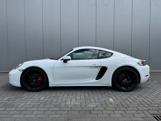 Hoofdafbeelding Porsche Cayman Porsche Cayman 2.0 220kW PDK 97,000 km