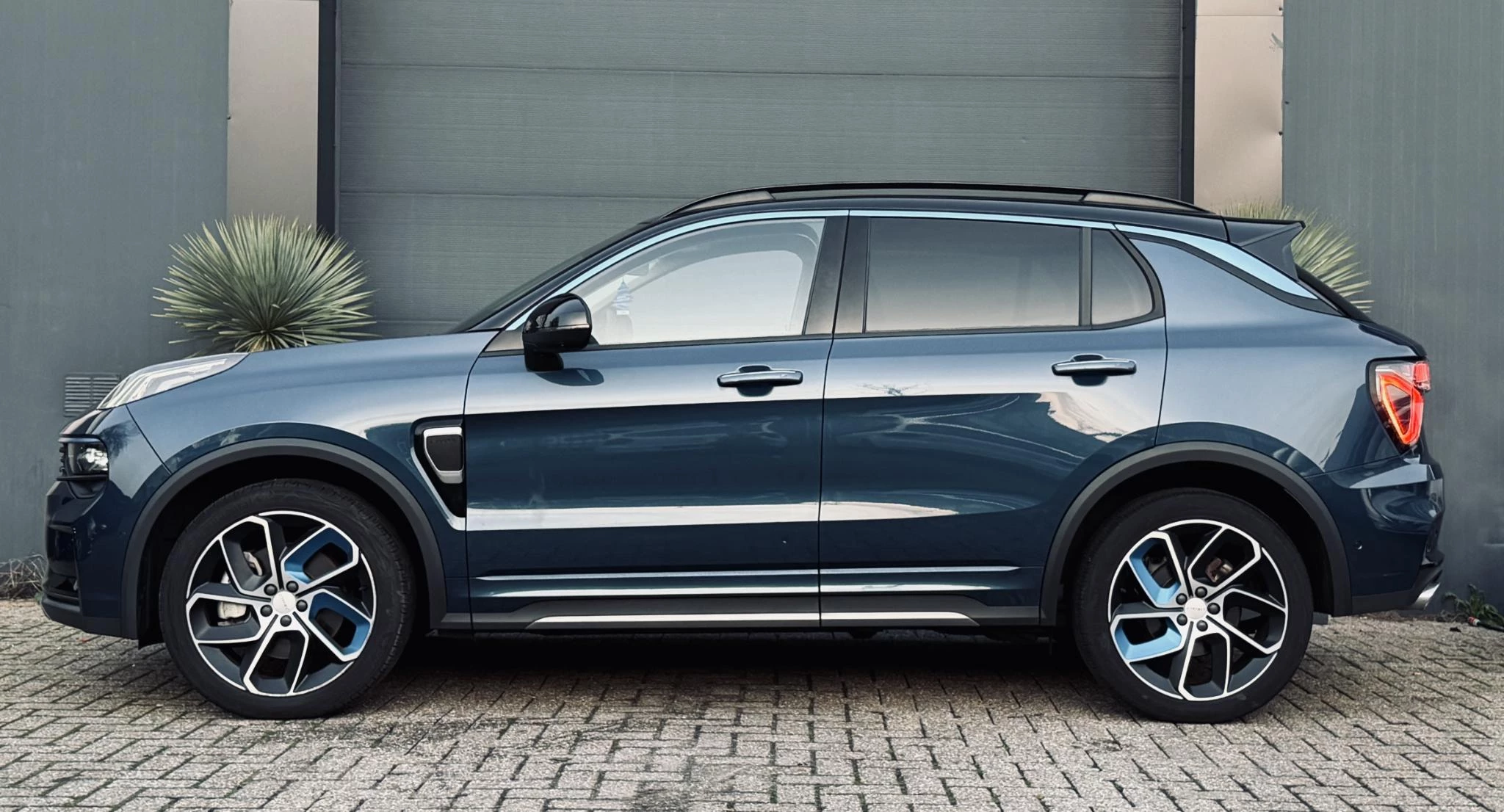 Hoofdafbeelding Lynk & Co 01