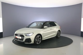 Hoofdafbeelding Audi A1 Sportback Audi A1 Sportback 25 TFSI 95PK S edition | Adapt. Cruise | 17-Inch | Sonos | Keyless | Stoelverwarming | Privacy-glas | Smartphone-Interface |