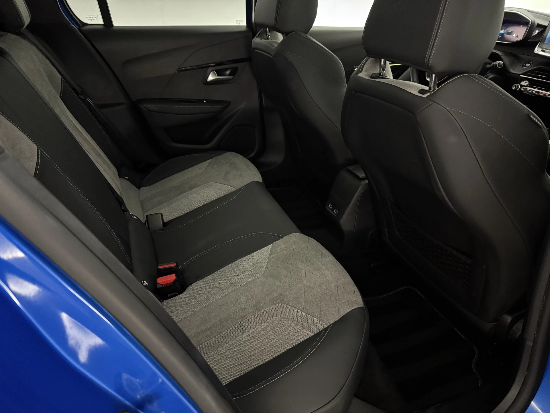 Hoofdafbeelding Peugeot e-208