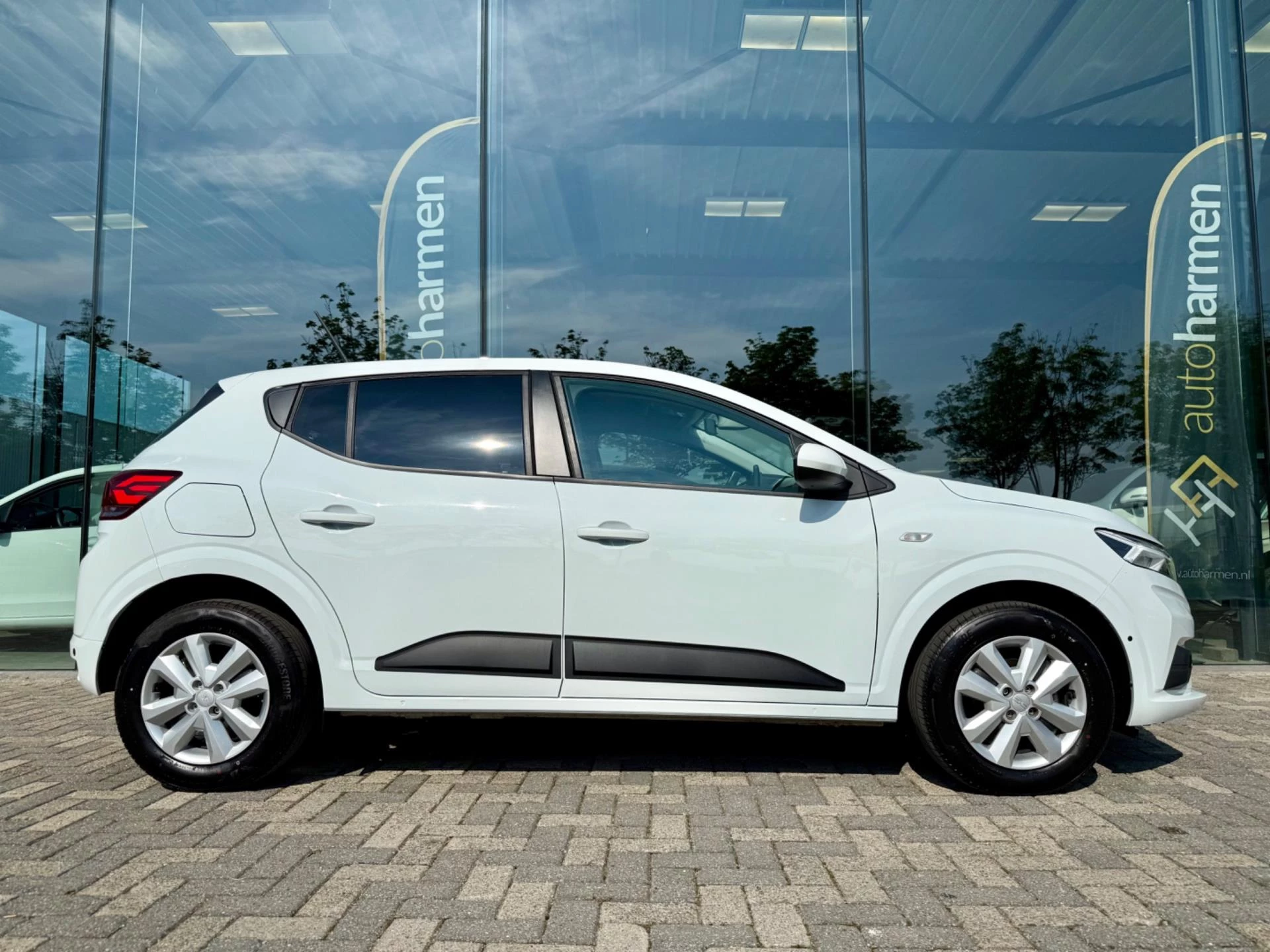 Hoofdafbeelding Dacia Sandero