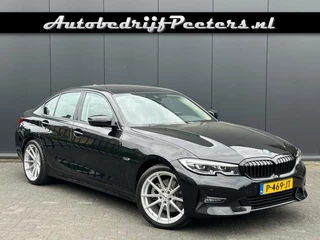 BMW 3 Serie 320e Sport Line Shadow LED Navi Live Cockpit Sfeerlicht NL-auto