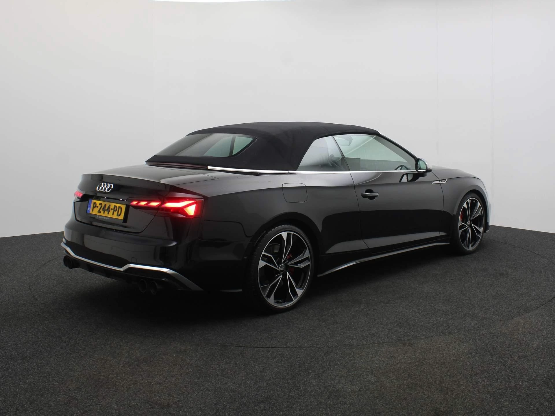 Hoofdafbeelding Audi S5