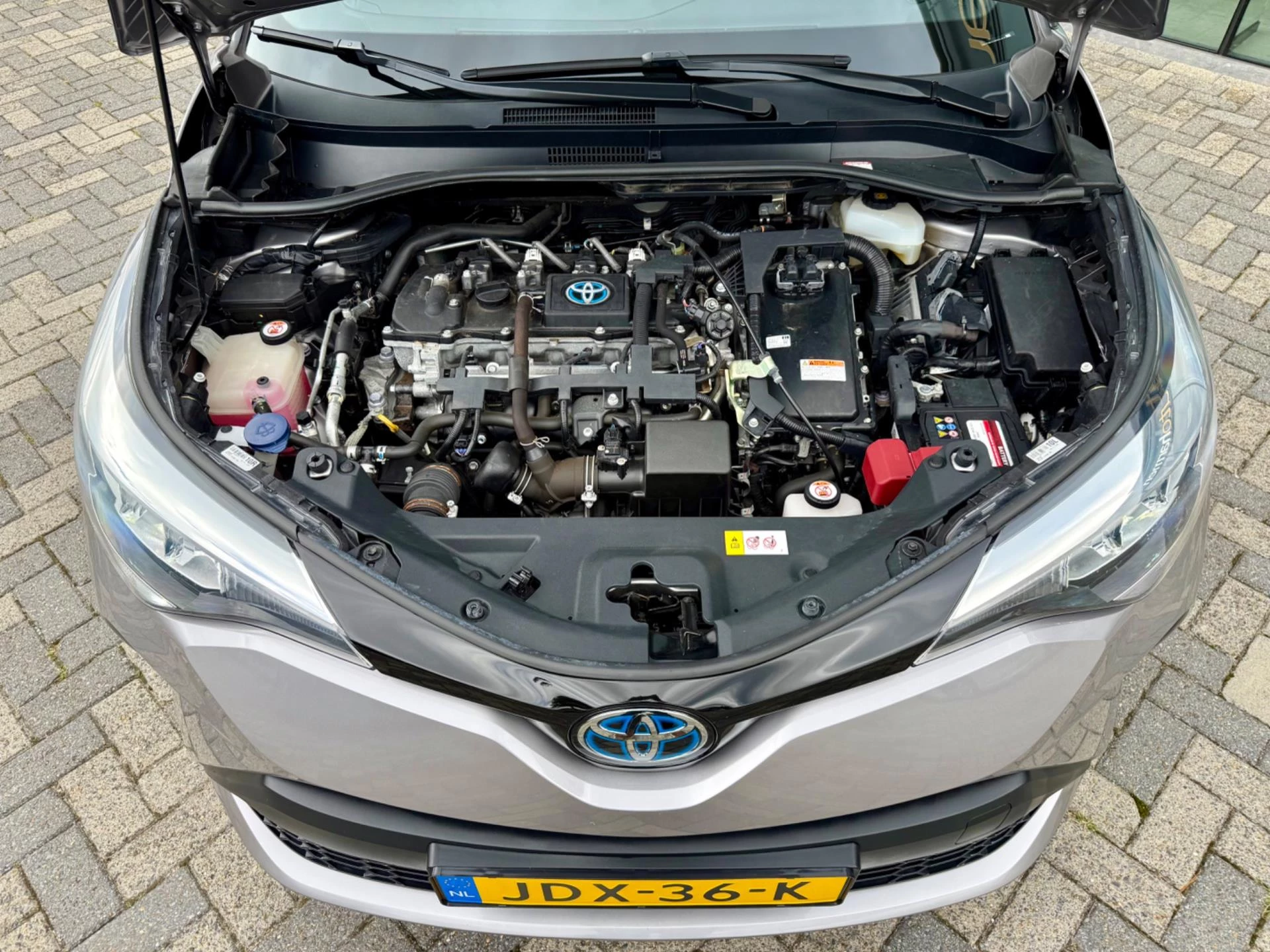 Hoofdafbeelding Toyota C-HR