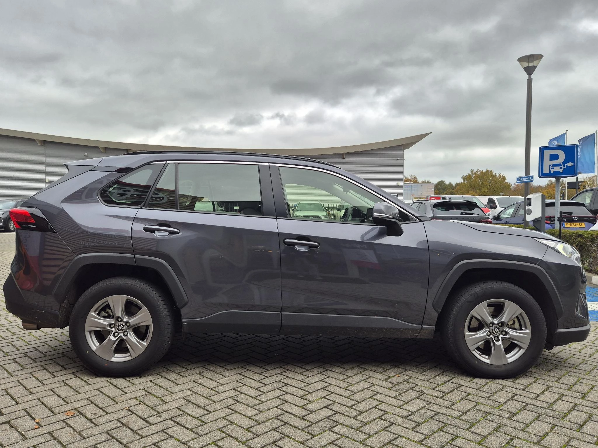Hoofdafbeelding Toyota RAV4