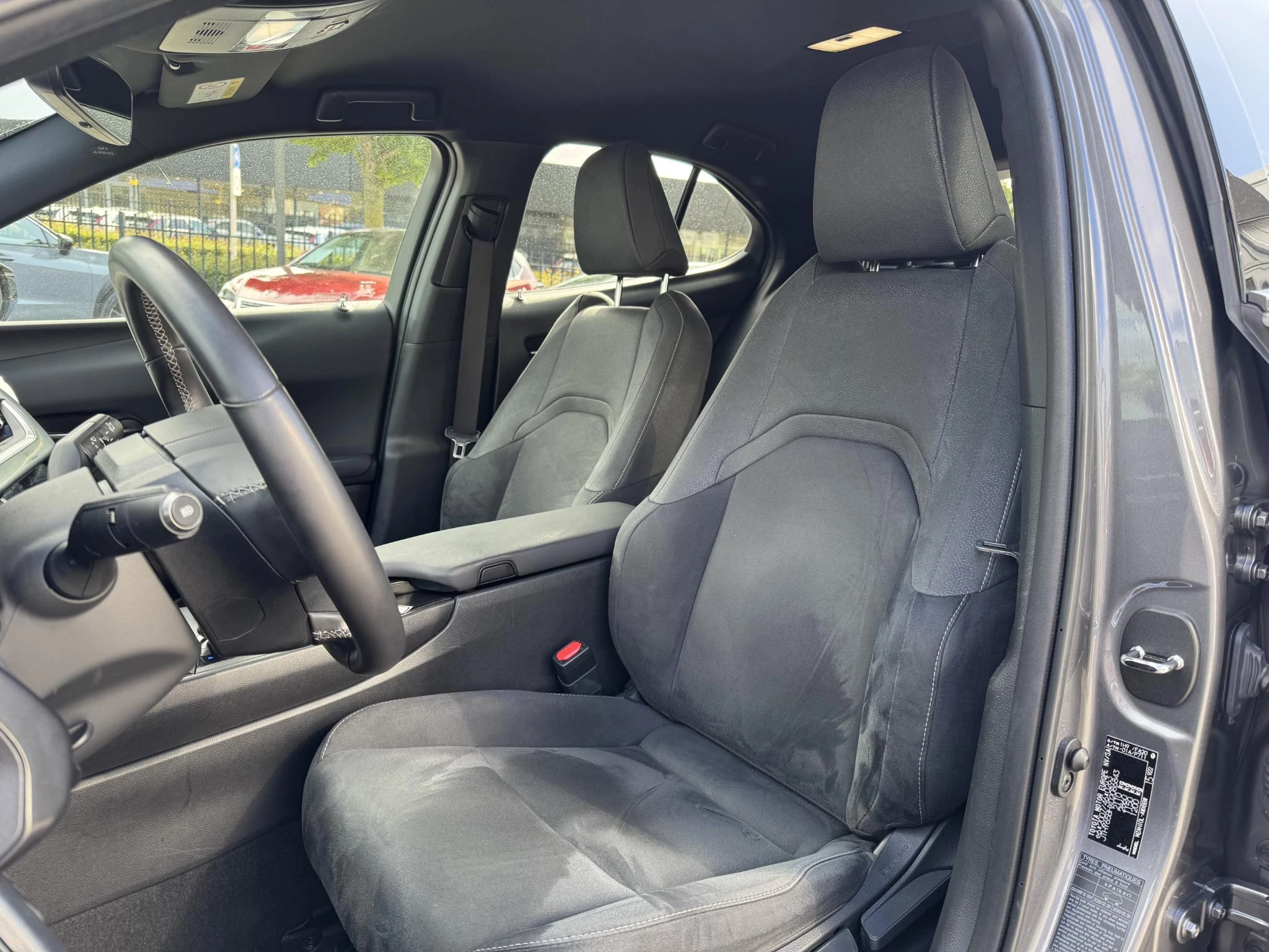 Hoofdafbeelding Lexus UX