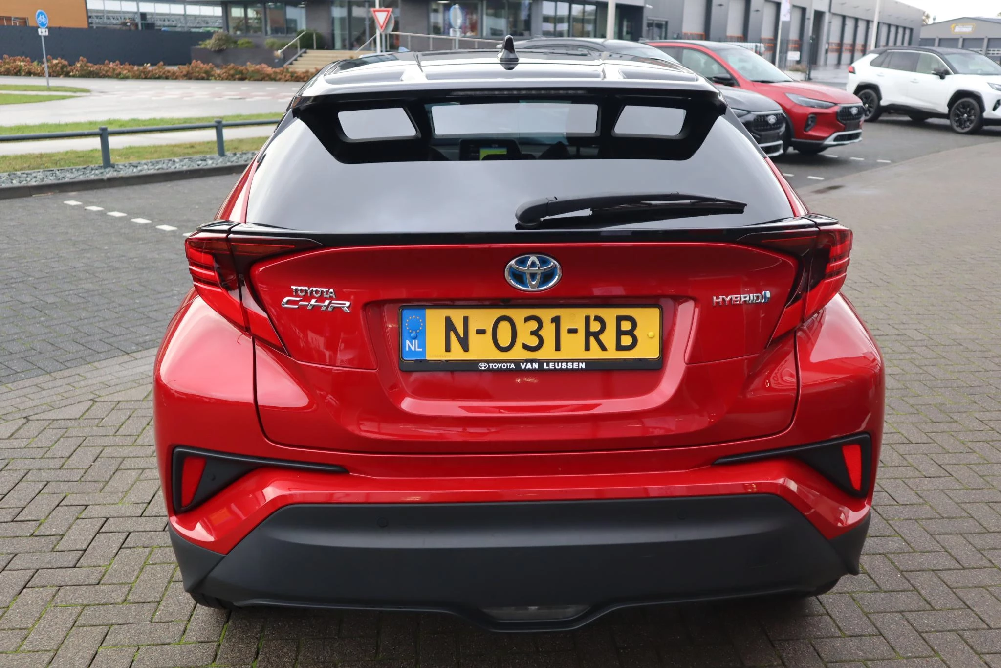Hoofdafbeelding Toyota C-HR
