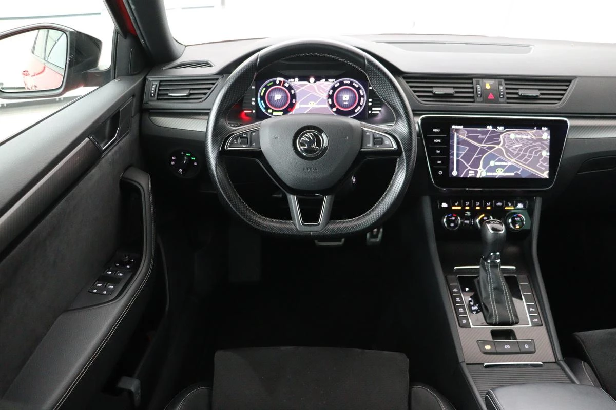 Hoofdafbeelding Škoda Superb