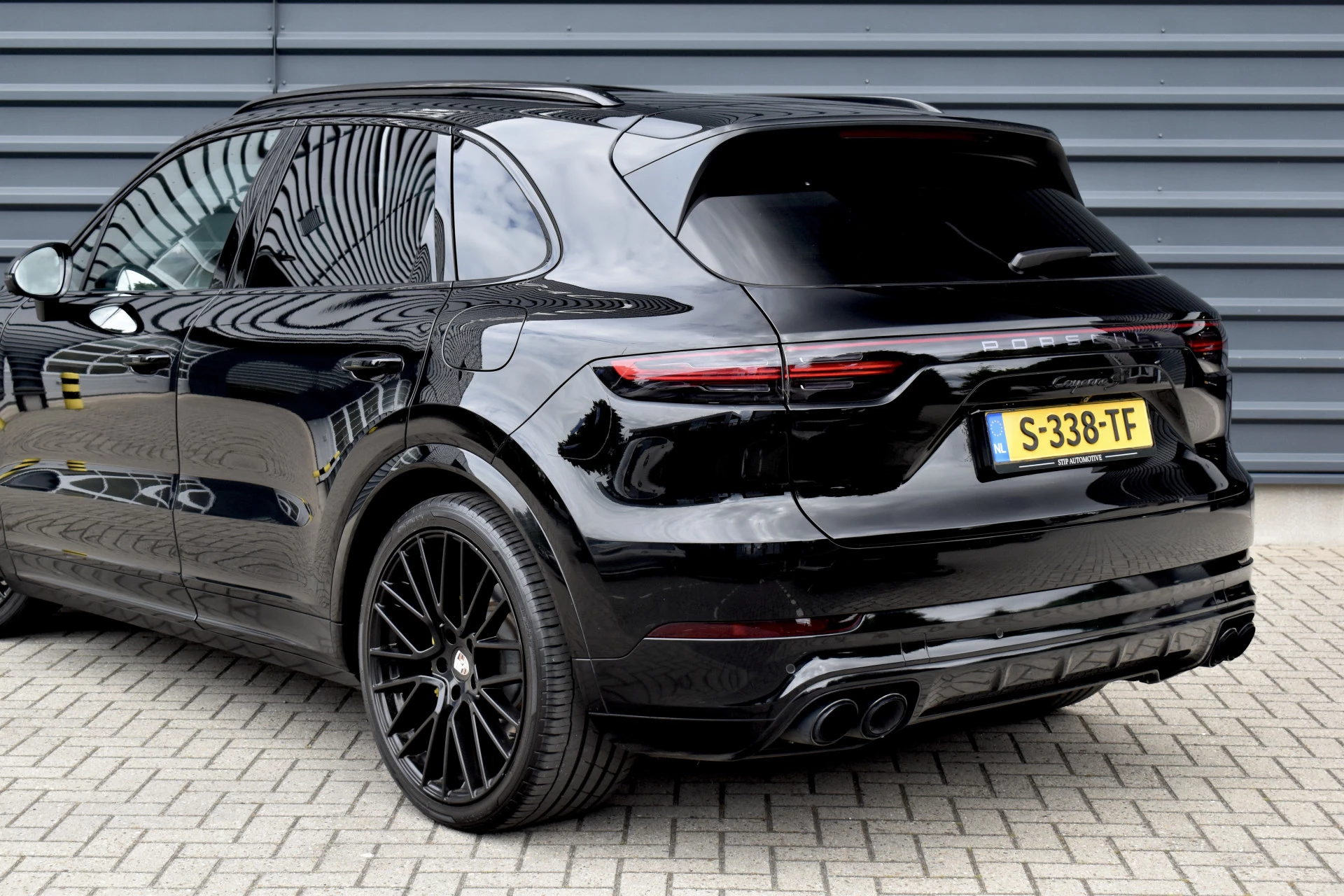 Hoofdafbeelding Porsche Cayenne