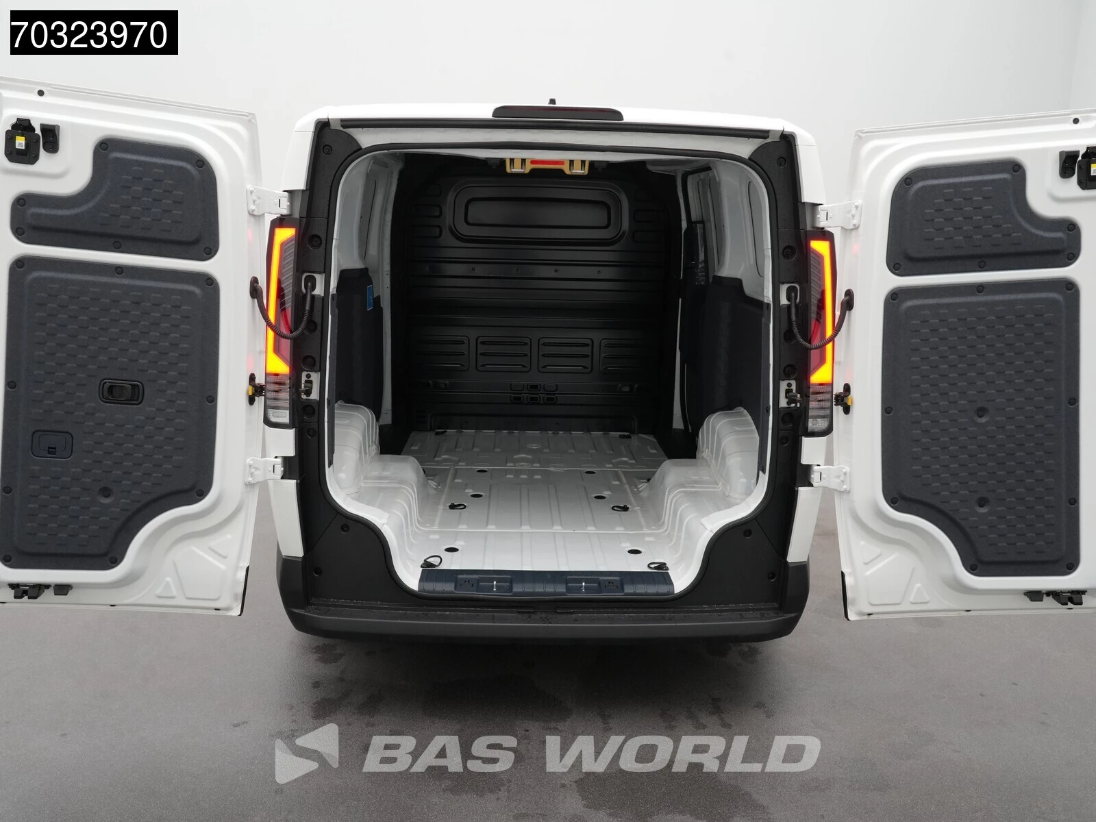 Hoofdafbeelding Kia PV5