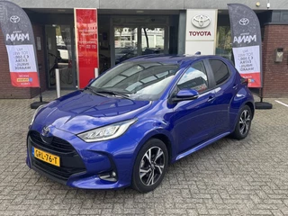 Toyota Yaris Hybrid 115 FIRST EDITION KEYLESS LED 16'' LM-VELGEN CAMERA NAVI CLIMA ADC-CRUISE APPLE/ANDROID PRIVACY GLASS NL-AUTO
