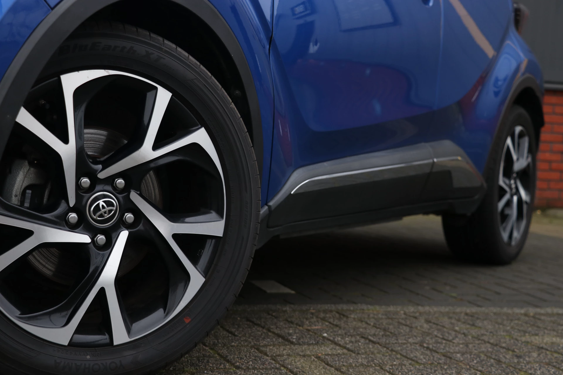 Hoofdafbeelding Toyota C-HR