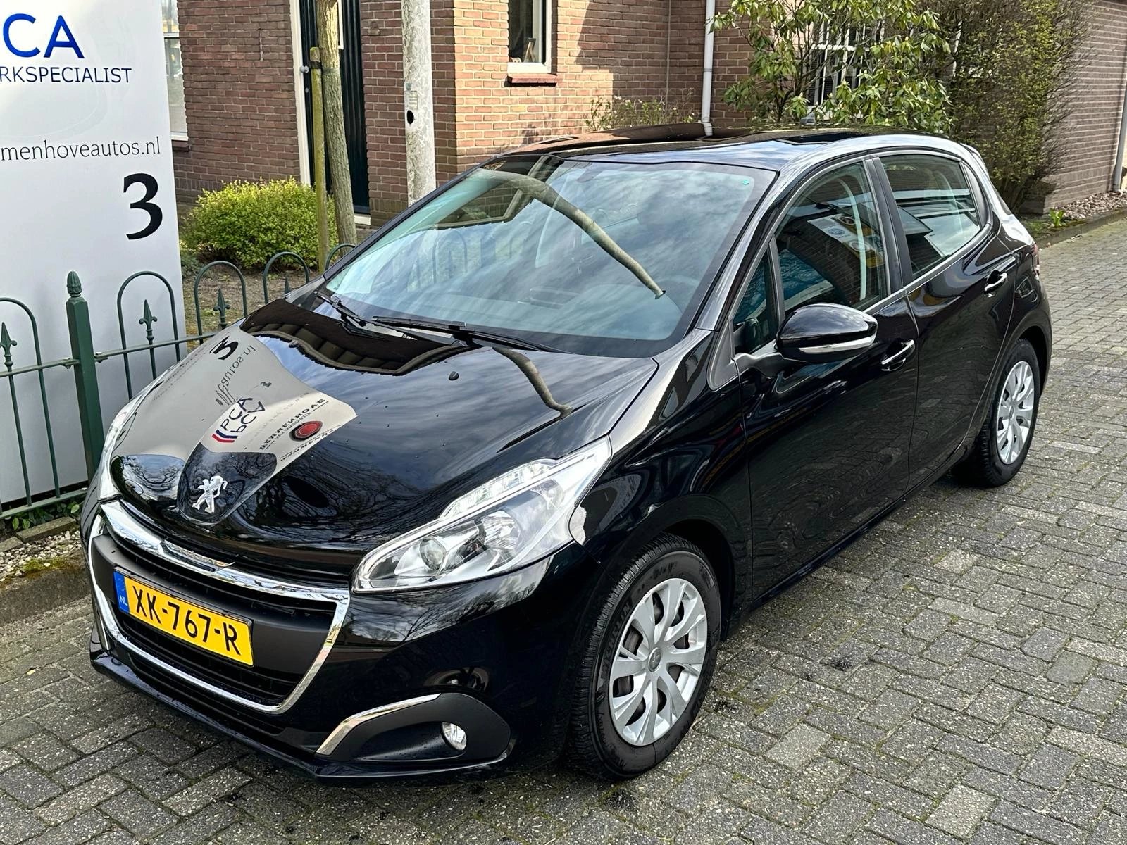 Hoofdafbeelding Peugeot 208