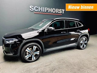 Hoofdafbeelding Mercedes-Benz EQA Mercedes-Benz EQA 250 e Luxury met zomer 18 inch en winterset 38000km