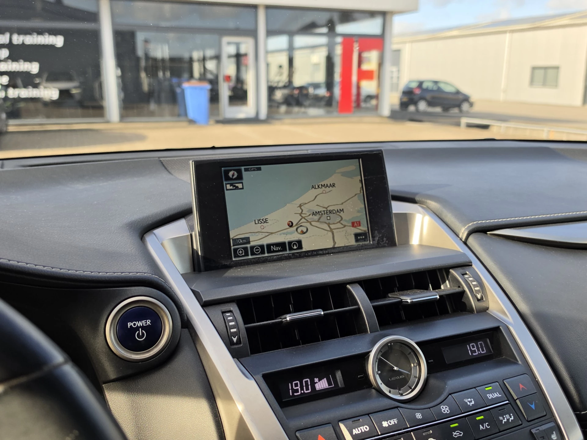 Hoofdafbeelding Lexus NX