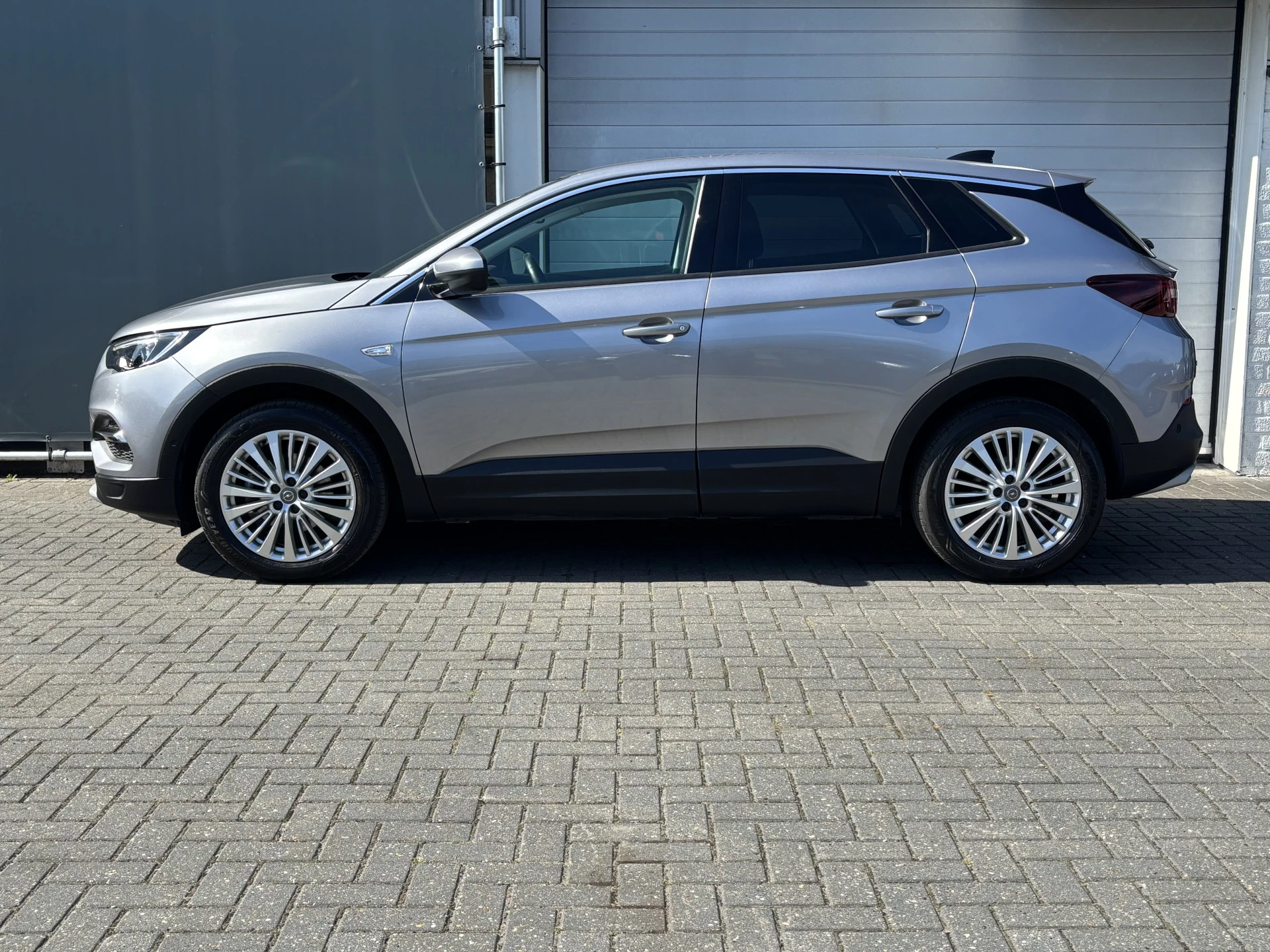Hoofdafbeelding Opel Grandland X