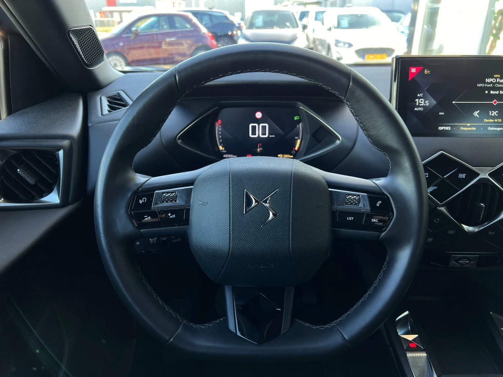 Hoofdafbeelding DS DS 3
