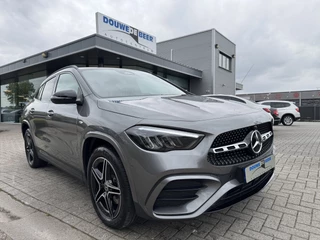 Mercedes-Benz GLA 250 e Business Solution AMG Night. LED int lichtpakket, LED high Performance , spiegel paket, stoelverwaming camera, LM AMG 19, keyles Go, electrische achterklep,