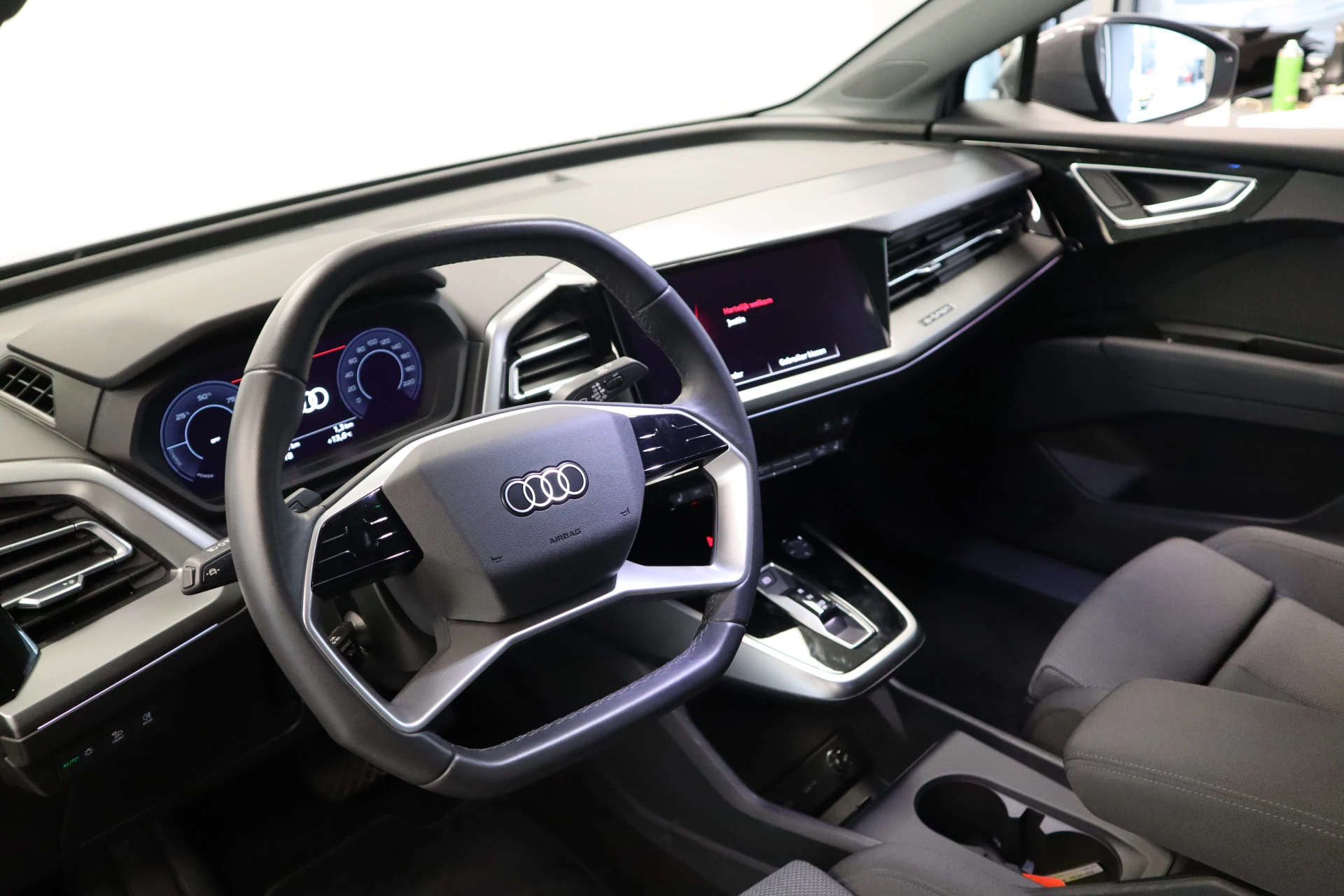 Hoofdafbeelding Audi Q4 e-tron