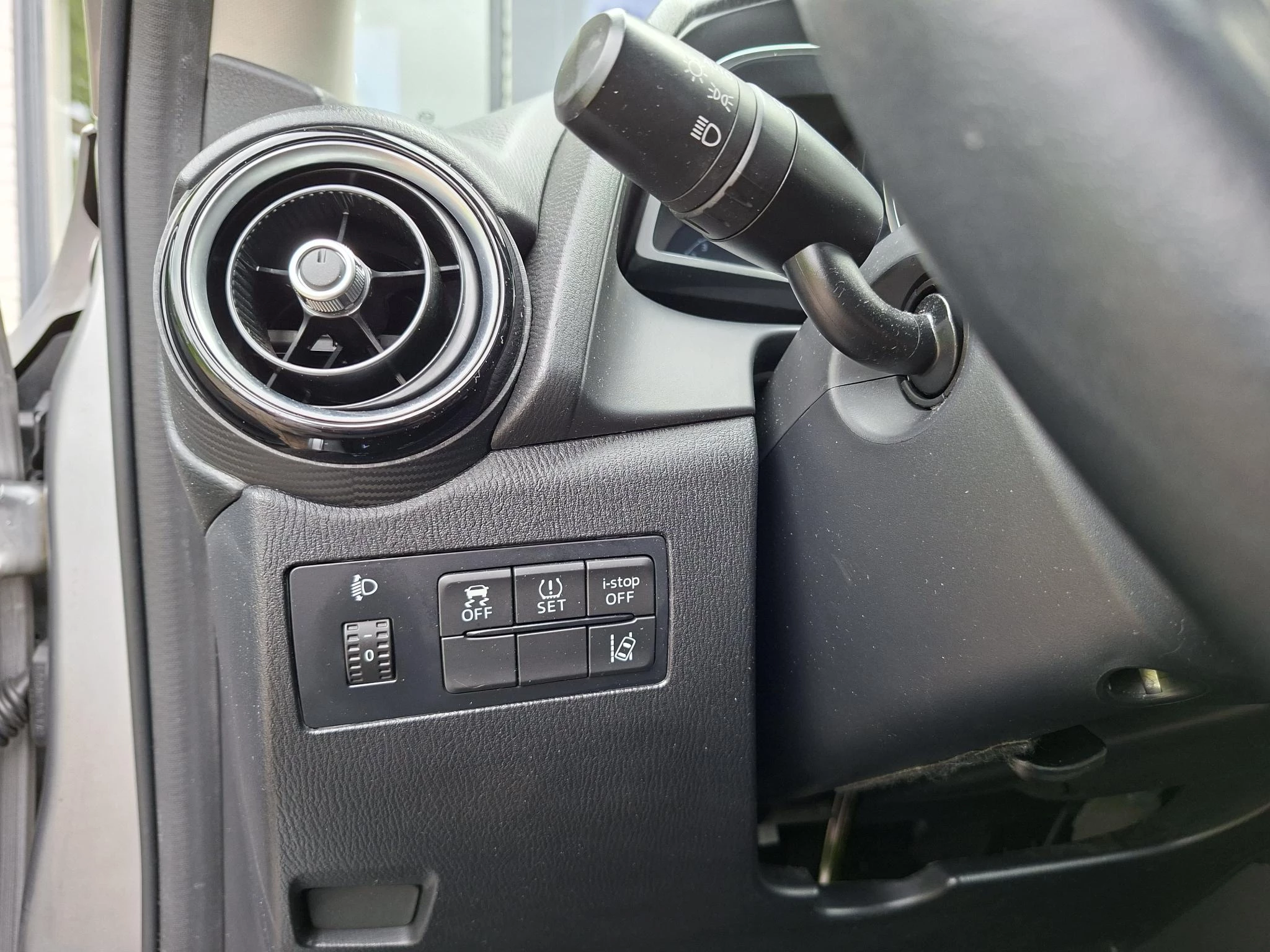 Hoofdafbeelding Mazda 2