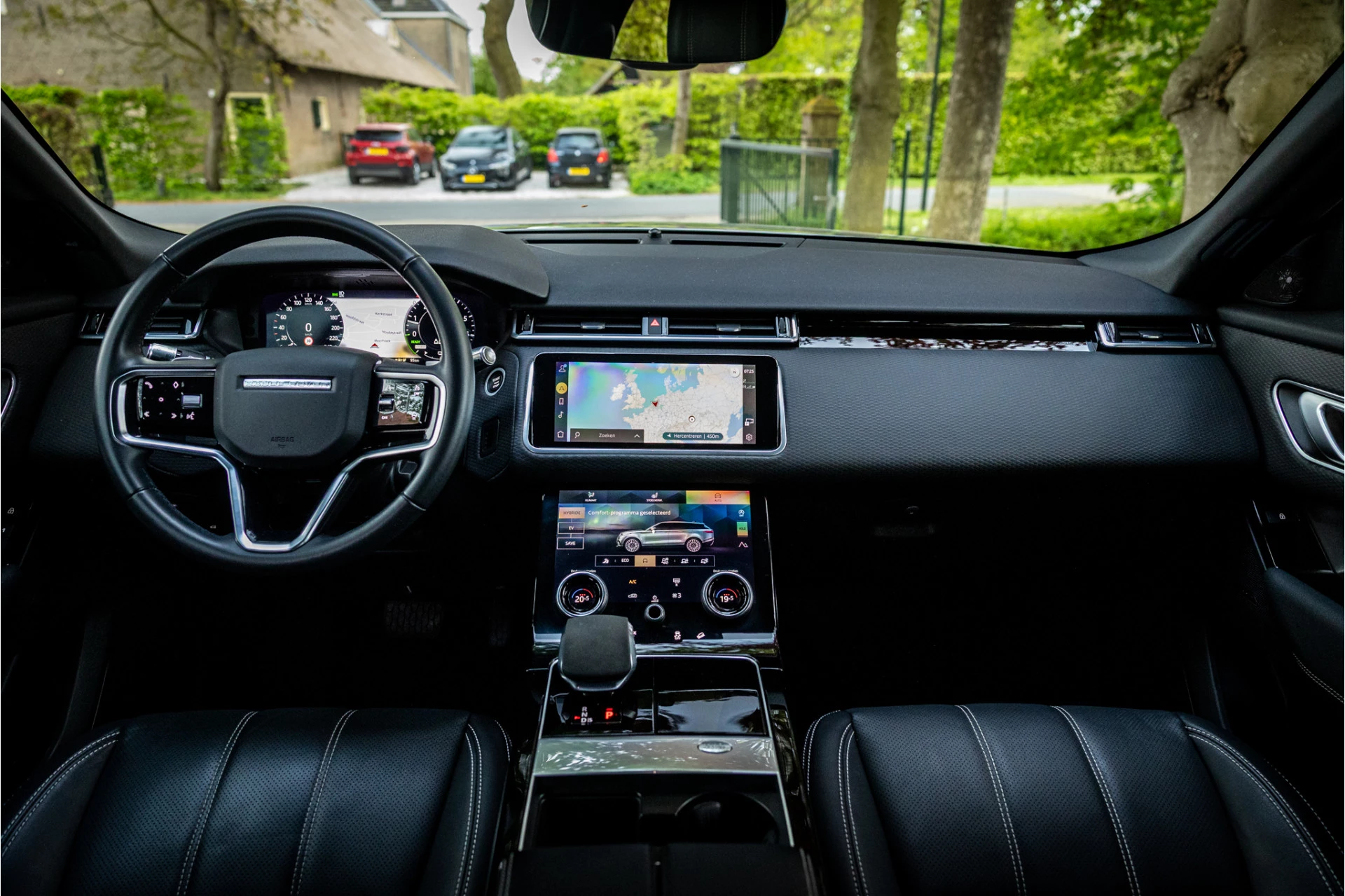 Hoofdafbeelding Land Rover Range Rover Velar