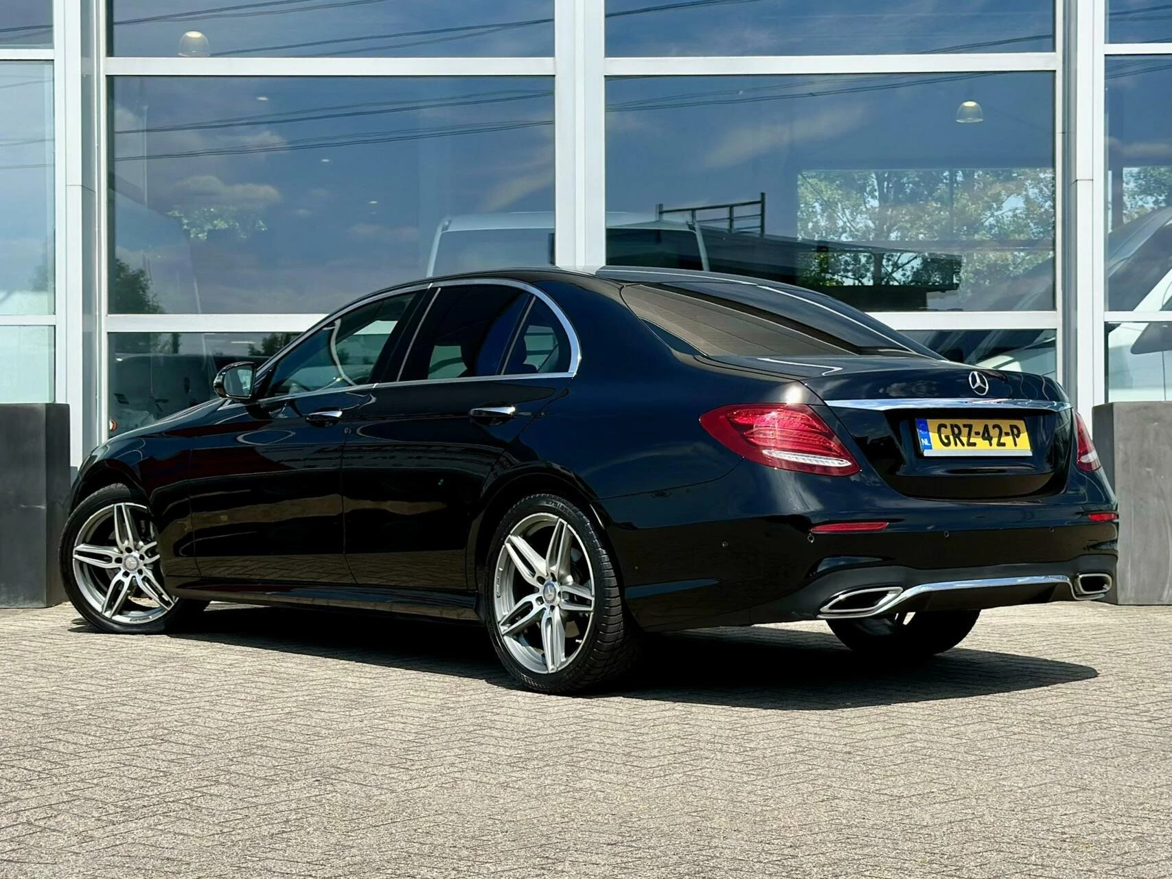 Hoofdafbeelding Mercedes-Benz E-Klasse